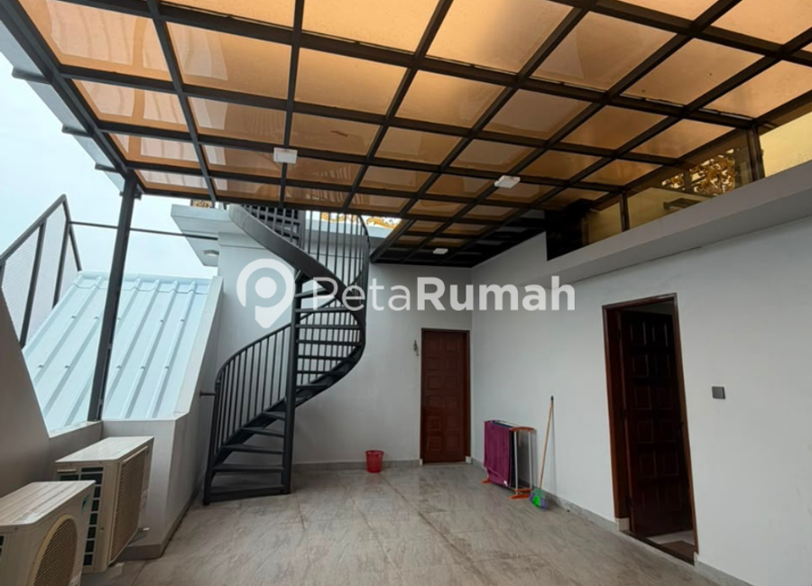 place photo 25