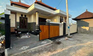 DIJUAL RUMAH MINIMALIS & SIAP HUNI DI LUKLUK, BADUNG, BALI