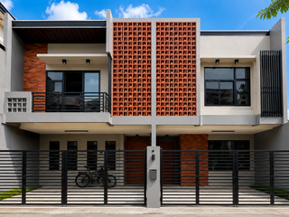 SALE: Townhouse in Rancho 3 Estate - Marikina
