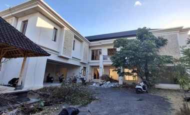 Dijual Tempat usaha dan Rumah Berada di Pusat Kota, Sidakarya, Densel