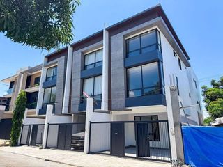 Premium 4-Bedroom Townhouse in Taguig City