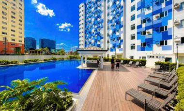 Rush Sale Fully Furnished Condo unit in Southwoods Binan Open For Bank Financing
