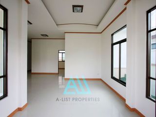 Dasmarinas Village Makati Houses for Sale