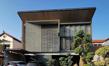 Crystal Golf Citraland  Siap Huni 2lt