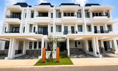 Rumah Mewah Sutera Winona, 3 Lantai Full Marmer + Lift LT 320M² LB 390M², Siap Huni!