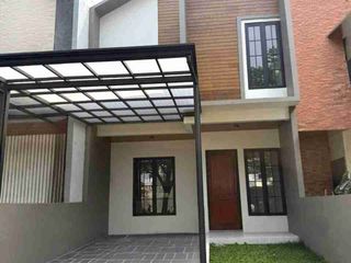 Disewakan Rumah Baru Siap Huni di Discovery Bintaro - 10785