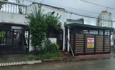 HOUSE GOOD AS VACANT LOT