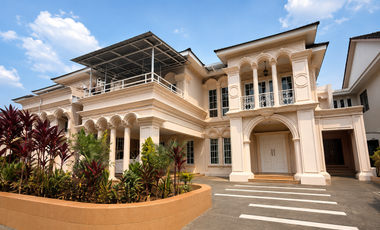 Rumah Mewah Semifurnished Di The Green Bsd City