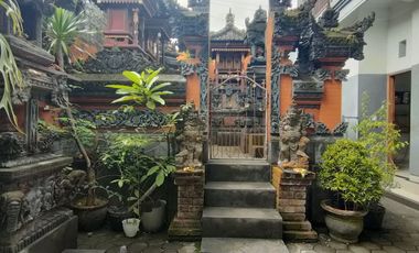 𝙅𝙡. 𝘼𝙔𝙖𝙣𝙞 𝙐𝙩𝙖𝙧𝙖 𝘿𝙚𝙣𝙥𝙖𝙨𝙖𝙧 - Dijual Rumah Strategis Di Jalan Ahmad Yani Utara Dekat Lapangan Lumintang Denpasar