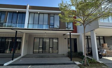 Dijual Rumah Milenial Cluster Georgia Pantai Indah Kapuk 2