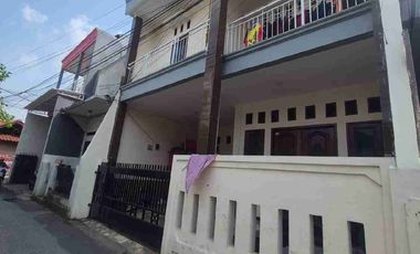 Dijual Cepat Rumah 2 Lantai Siap Huni Bisa KPR