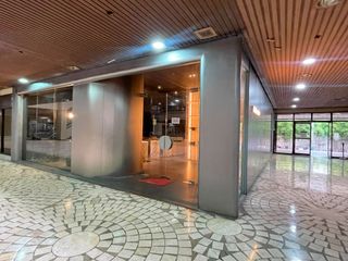 🏢 𝐆𝐫𝐨𝐮𝐧𝐝-𝐅𝐥𝐨𝐨𝐫 𝐂𝐨𝐦𝐦𝐞𝐫𝐜𝐢𝐚𝐥 𝐒𝐩𝐚𝐜𝐞 | 𝐀𝐭𝐫𝐢𝐮𝐦 𝐌𝐚𝐤𝐚𝐭𝐢 | 𝟏𝟏𝟎 𝐒𝐐𝐌