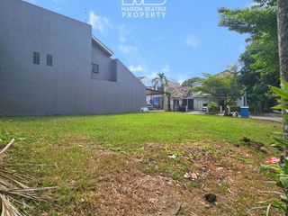 DIJUAL CEPAT ‼️KAVLING POSISI HOEK  LOKASI BAGUS DAN SANGAT STRATEGIS DI TAMAN CHRYSANT 1 BSD CITY