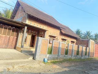 Rumah Siap Huni di Karangploso