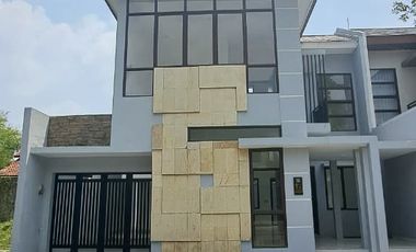 DIJUAL RUMAH SIAP HUNI SENTUL CITY
