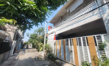 RUMAH TINGGAL 2 LANTAI STRATEGIS KAWASAN SURABAYA