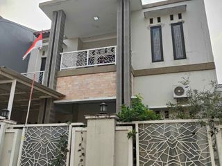 Rumah 2 Lantai Karang Tengah - Tangerang