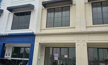 Dijual Ruko Madison gading serpong
2 lantai