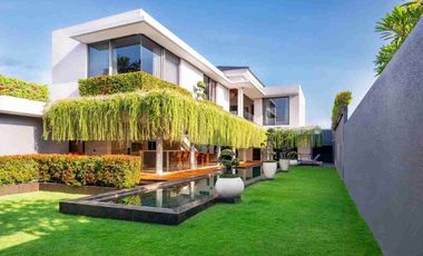 Villa Mewah Kerobokan Badung Bali