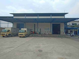 Gudang Komersial siap pakai dekat tol bekasi barat lokasi pinggir jalan raya utama kota bekasi