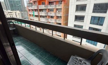 Value for  Money 2Bedroom Renovated unit in LpL Manor-Salcedo Village Makati for only Php 18M