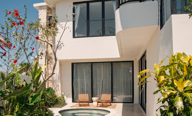 Tropical Villa Near The Beach In Cemagi