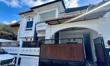 rumah lantai 2 buana permai