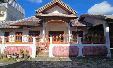 rumah jalan palapa Sesetan Denpasar selatan bali
