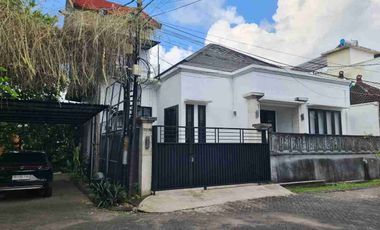 rumah modern jimbaran bawah bali
