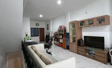 DIJUAL RUKO DI CITY RESORT RESIDENCE