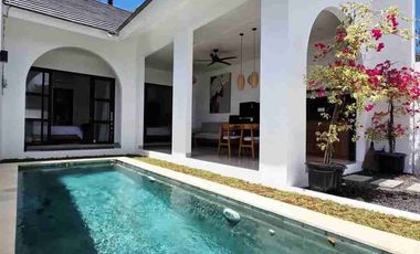 Jual Villa Furnished 1lt Lokasi Jl Taman Mumbul Nusa Dua Area Strategis Hunian & Investasi di Bali. ml