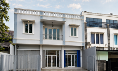 Dijual Ruko Duren Sawit LT 68 m², Row Jalan 12 Meter, Harga Rp2,2 Miliar