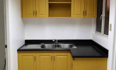 3Bedroom Unit For Sale in The Salcedo Park gor Php 33M