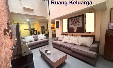 Dijual Rumah Cantik 2 Lantai Dalam Cluster Bebas Banjir Lokasi Strategis Dekat Bxc Mall di Kebayoran Bintaro Tangsel Gb 18774