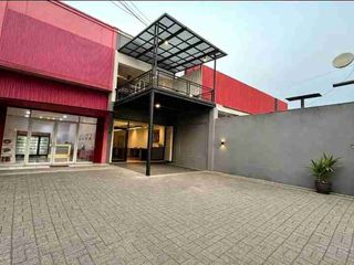 Ruko + Cafe Siap Pakai Pengasinan Sawangan Depok 2,5 Lantai – Rp2 M Nego