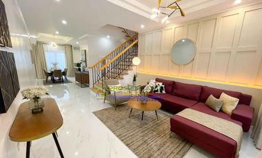 TOWNHOUSE FOR SALE IN LAS PIÑAS CITY