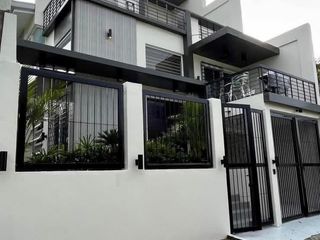 3-Storey House with Roofdeck for Sale in Mendez, Cavite Near Tagaytay – ₱13M