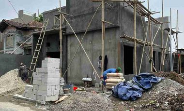 Dijual rumah bangunan dan pondasi 100 persen baru citra raya Tangerang