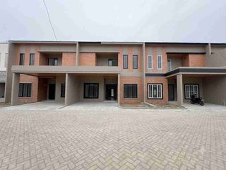 Dijual Rumah Siap Huni Dimakassar, Barombong
