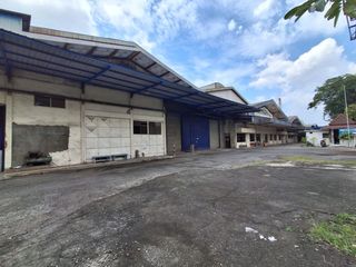 Gudang eks Pabrik Murah Strategis di Kawasan Industri Jl Rungkut Industri SIER