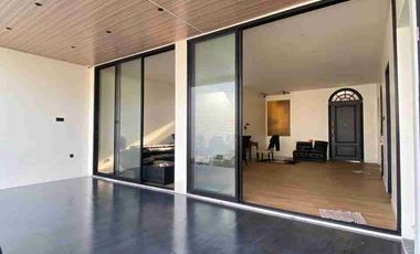 Dijual Cepat Rumah Cantik Mewah Furnish Di Heliconia Harapan Indah Bekasi