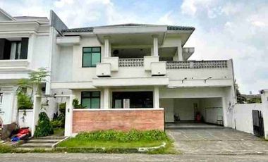 Rumah ModernLand Boulevard