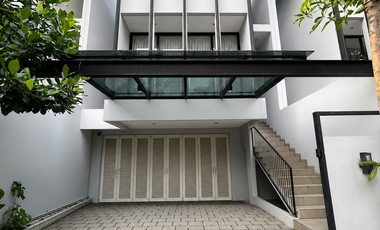 Dijual Rumah 3Lantai Di Pondok Pinang Jakarta Selatan