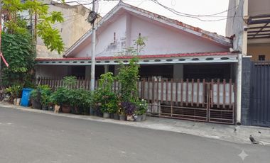 For Sale  Rumah standard Di jalan Kikir  Kampung Ambon, Jakarta Timur