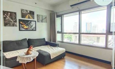 SUPER RUSH- 1bedroom for Sale The Residences at Greenbelt- Php 19M only