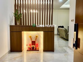 Villa komplek cemara Asri , rumah baru siap huni dijual lengkap dengan perabotan & elektronik