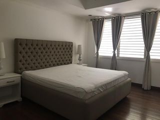 FOR SALE: 3BR House & Lot in Palm Village