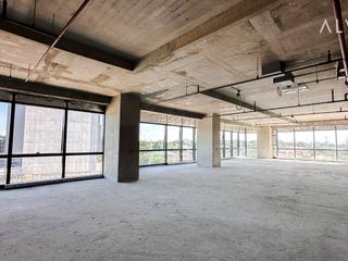 1,960 sqm Whole Floor Office Tryne Enterprise Plaza Taguig — Laid Out as 18 Offices