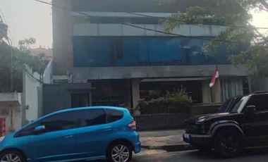 Dijual Gedung Kantor 4 Lantai 1.374m2 di Kebayoran Baru – Lokasi Strategis Dekat MRT Blok M.