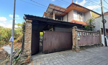 DIJUAL RUMAH 2 LANTAI  Lokasi Strategis – Jl. Gunung Soputan, Denpasar Barat Dekat ke Kuta, Seminyak, Kerobokan